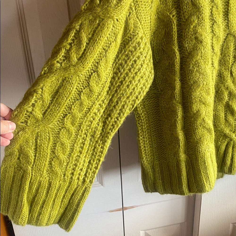 ELEVEN SIX NWT MONICA Alpaca Blend Pullover Sweater in Citrine - Picture 7 of 17